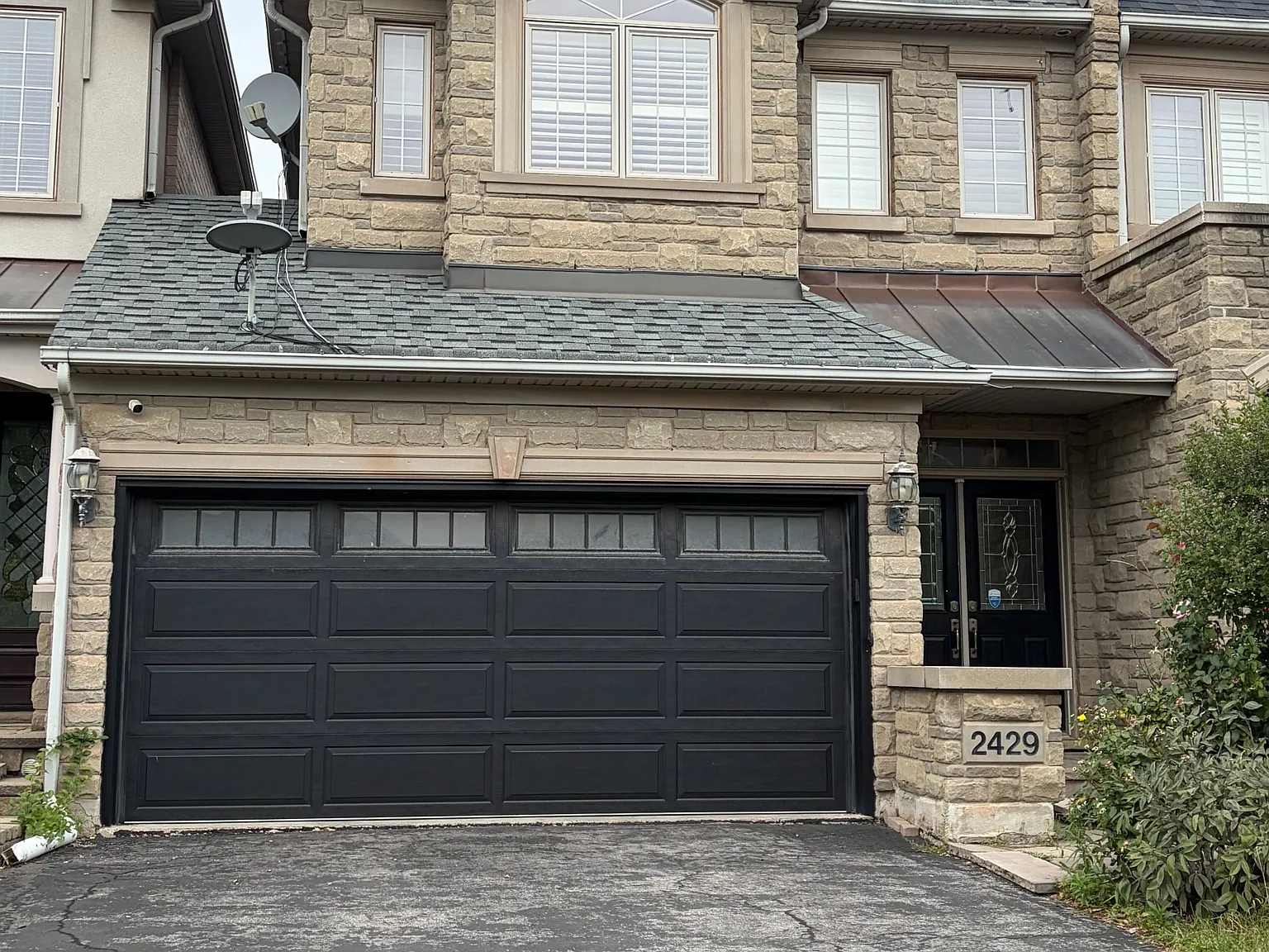 3 bed, $4,500 — Photo 2