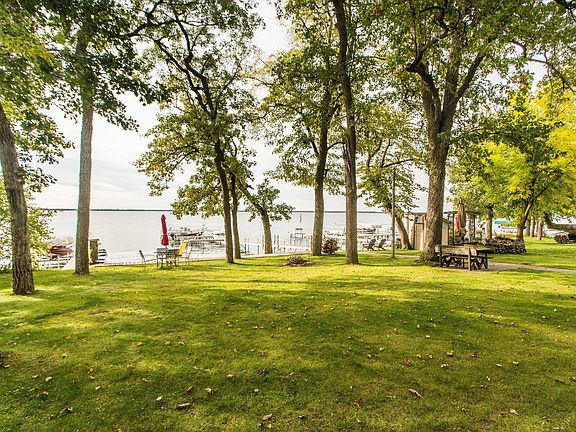 5th image of 37804 Eldorado Beach Rd Cabin 2