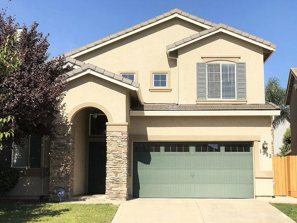 1593 Rich Dr photo 1