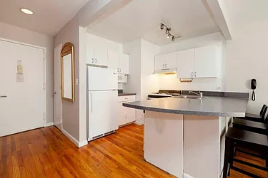 Rented by Eisenberg Exclusives