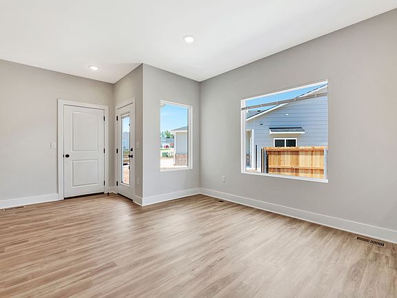 4th image of 1144 N Joye St #1