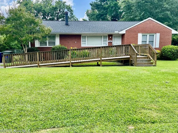 4083 N Pitt Street, Ayden, NC 28513