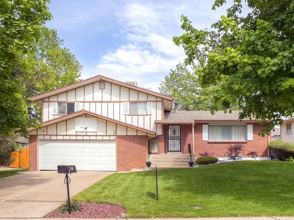 240 S Revere St, Aurora, CO 80012