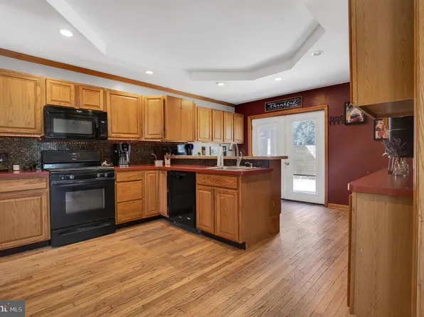 1303 Okiola Ave, Upper Chichester, PA 19061