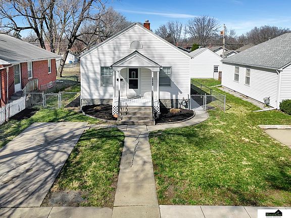2nd image of 1125 S 32nd St