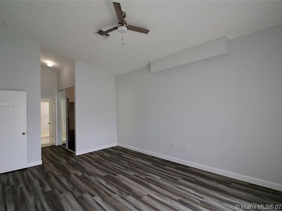 5th image of 15726 NW 16th Ct