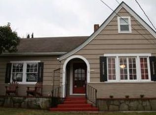 3680 NE Senate St, Portland, OR 97232