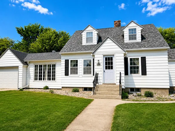 1004 Vander Horck St, Britton, SD 57430