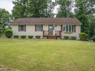 3037 Twin Oaks Dr, Harrisonburg, VA 22802