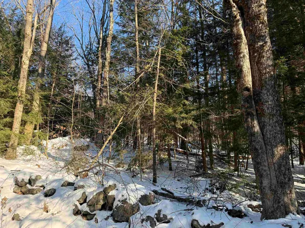 005-122 E. Washington Road, Hillsborough, NH 03244