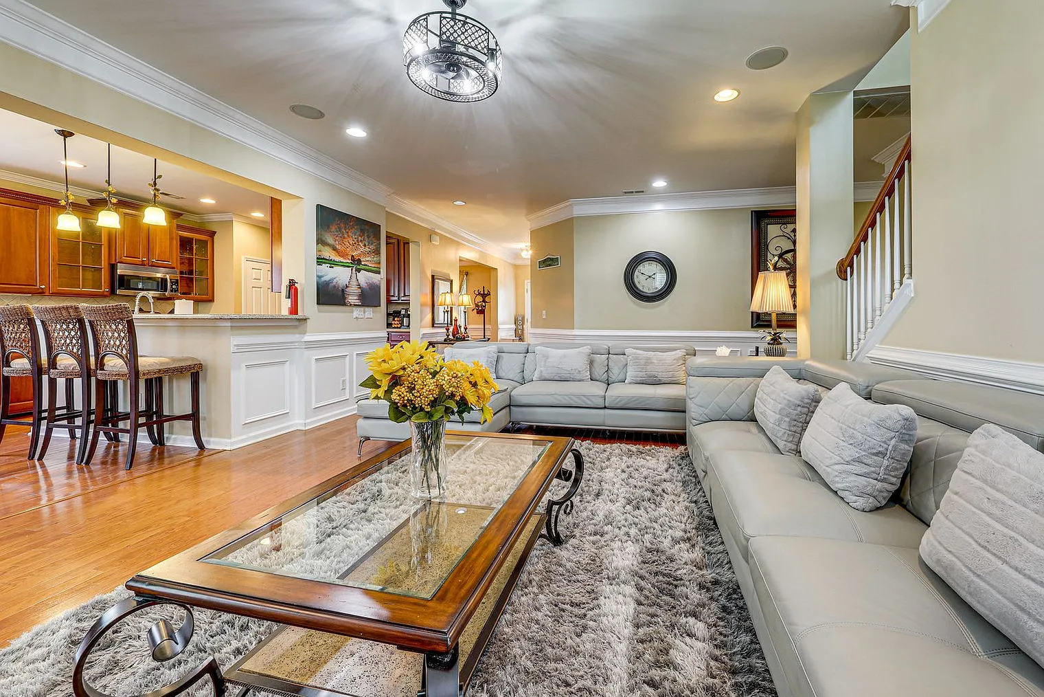 4 bed, 3.0 bath, 3595 sqft, $6,838 — Photo 3
