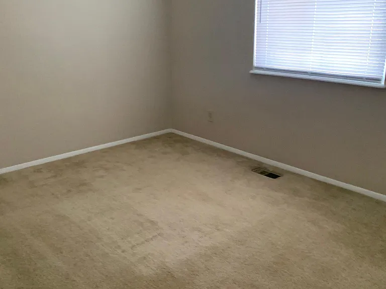 6074 Norwell Dr — Photo 10