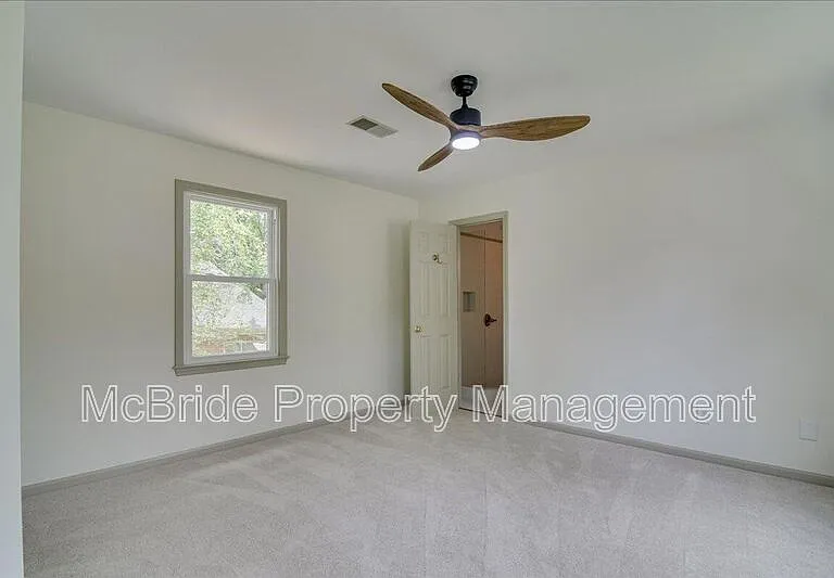 94 Bristlecone Ct — Photo 37