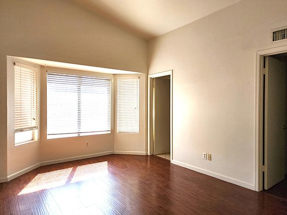 3rd image of 5951 W Commonwealth Ave