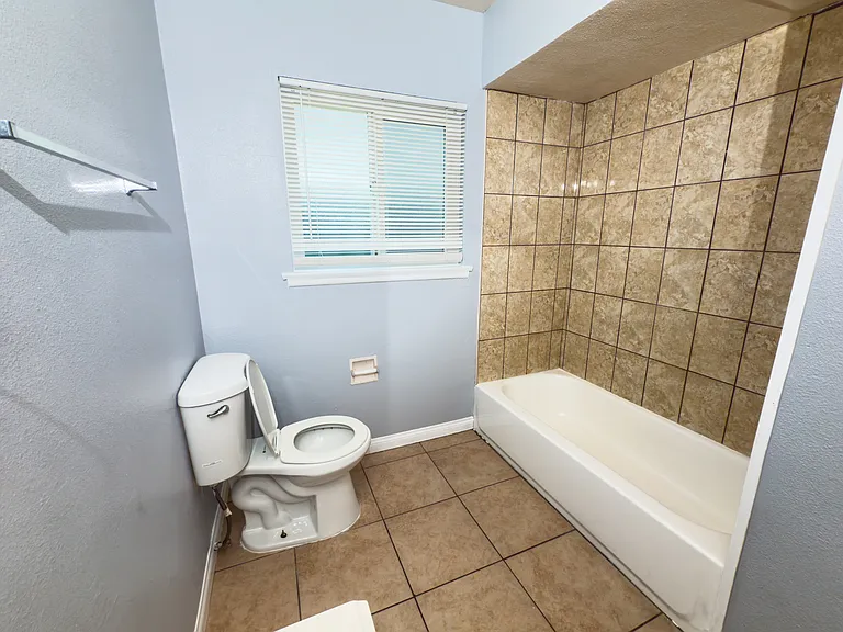 3581 Norton Ave #1 — Photo 17