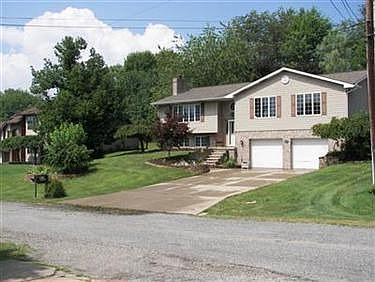 2nd image of 3219 Kingsridge Ct