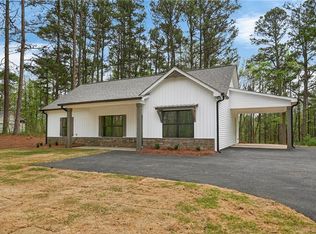 1955 Goldmine Rd, Dallas, GA 30157