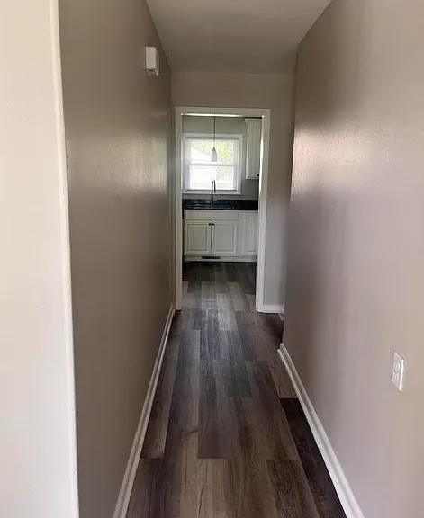 907 Dixiana Dr — Photo 8