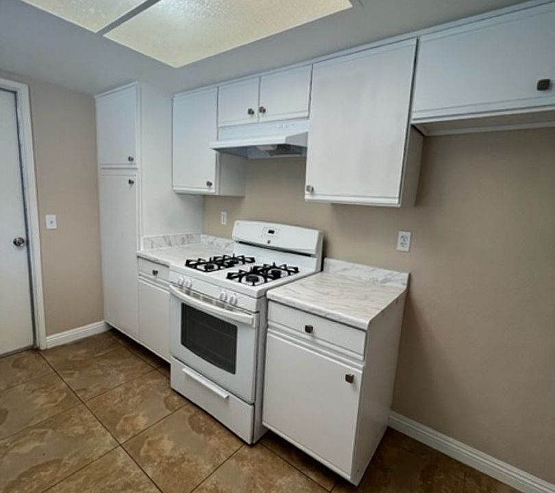 1st image of 28421 Avenida La Paz APT 1