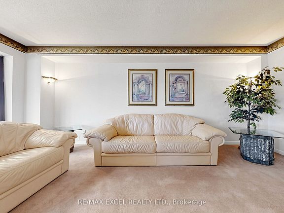 4th image of 75 Bethany Leigh Dr