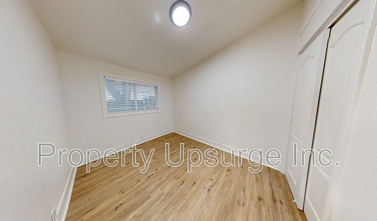 1074 Bond St #1078 — Photo 7