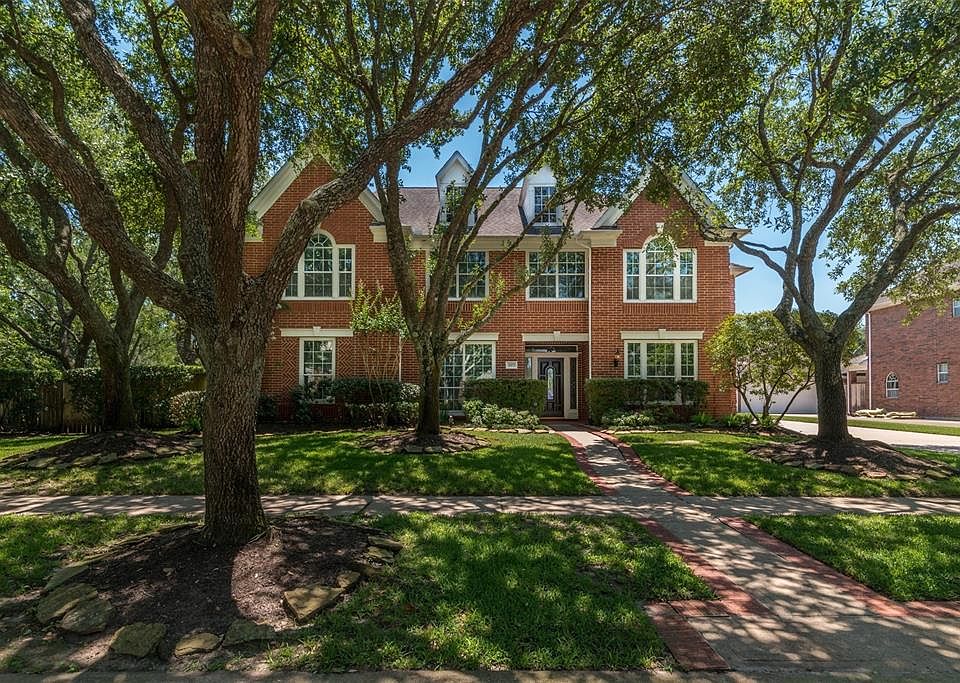 1st image of 3707 Emerald Falls Dr