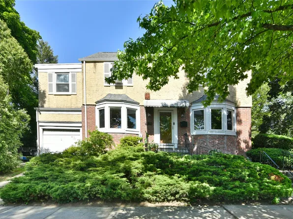 80-73 210 Street, Hollis Hills, NY 11427