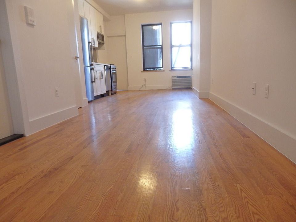 1st image of 639 10th Ave APT 3D