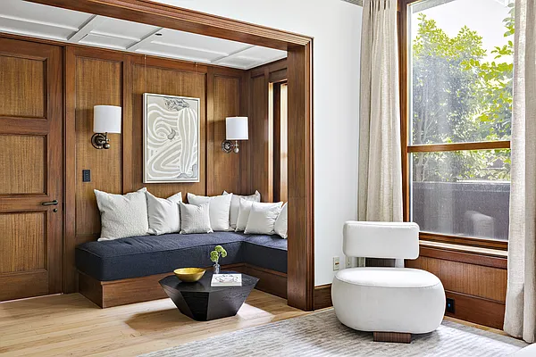 Sold by Compass | media 48