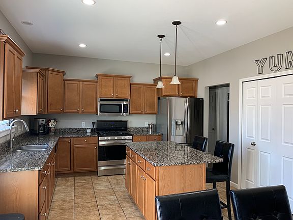 3rd image of 6209 Brookhaven Blvd