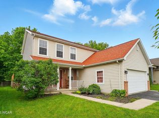 1820 Bishop Ln, Findlay, OH 45840