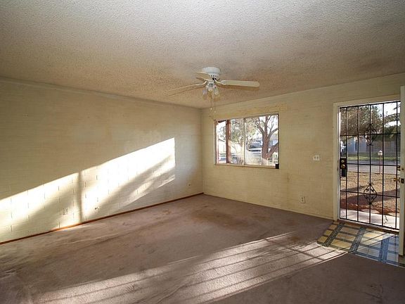 4th image of 1005 S Campbell Dr