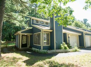 20 Snowberry Rd, Malta, NY 12020