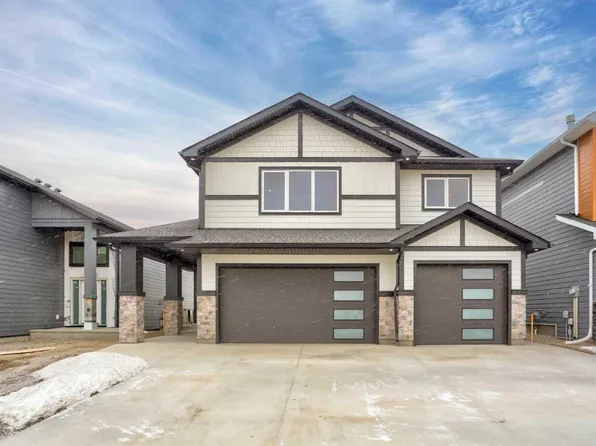 4517 40th Ave S, Lethbridge, AB T1K 8G2