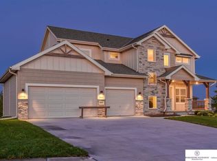 19802 Washington St, Omaha, NE 68135