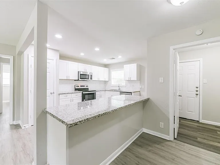 5118 Keystone St — Photo 16