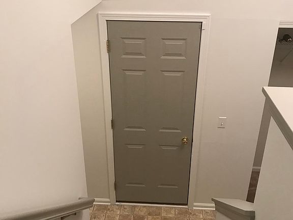 Contrasting door to garage