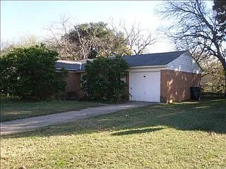 2724 San Diego Dr photo 1