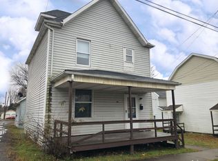 806 Oak St, New Castle, PA 16101