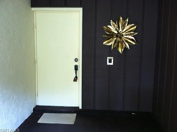 3rd image of 4649 Lakewood Blvd