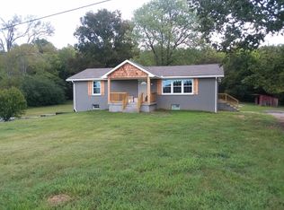 3966 Mann Rd, Lebanon, TN 37087