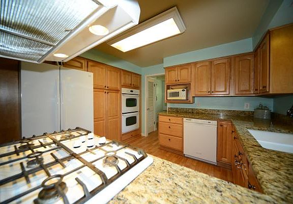 4th image of 30210 37th Ave S