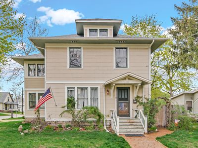 402 N View St, Aurora, IL, 60506
