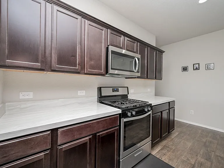 20819 Medford Landing Ln — Photo 7