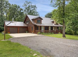 494 File Ave, Pocahontas, IL 62275