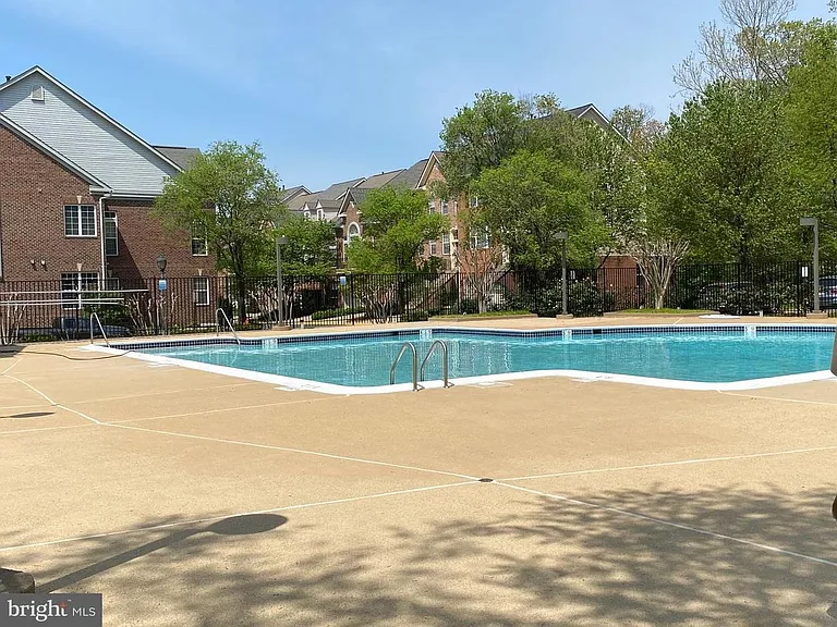 12077 Trumbull Way — Photo 22