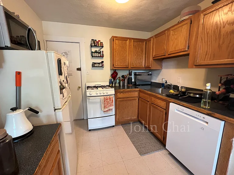 4 Vinal St #7 — Photo 18