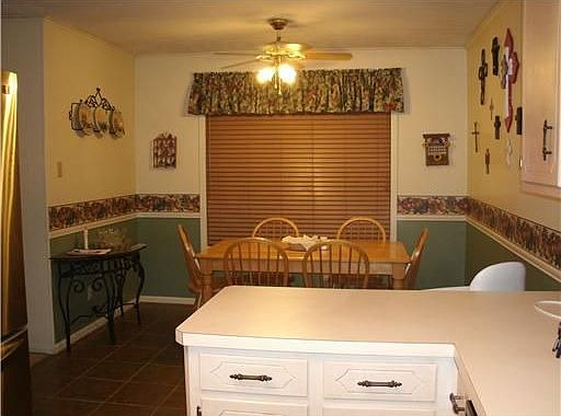 2nd image of 4006 Woodbriar Dr
