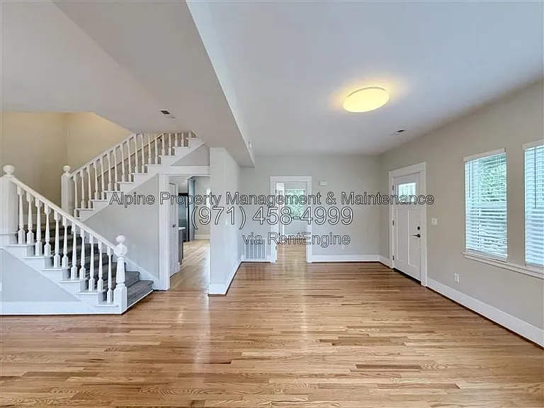 5004 SE 38th Ave #A — Photo 6