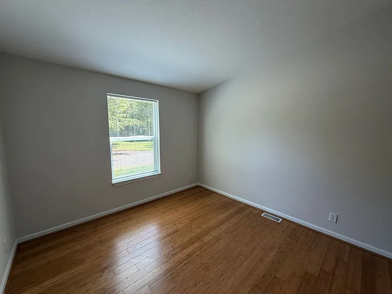 15820 SE 128th St — Photo 40